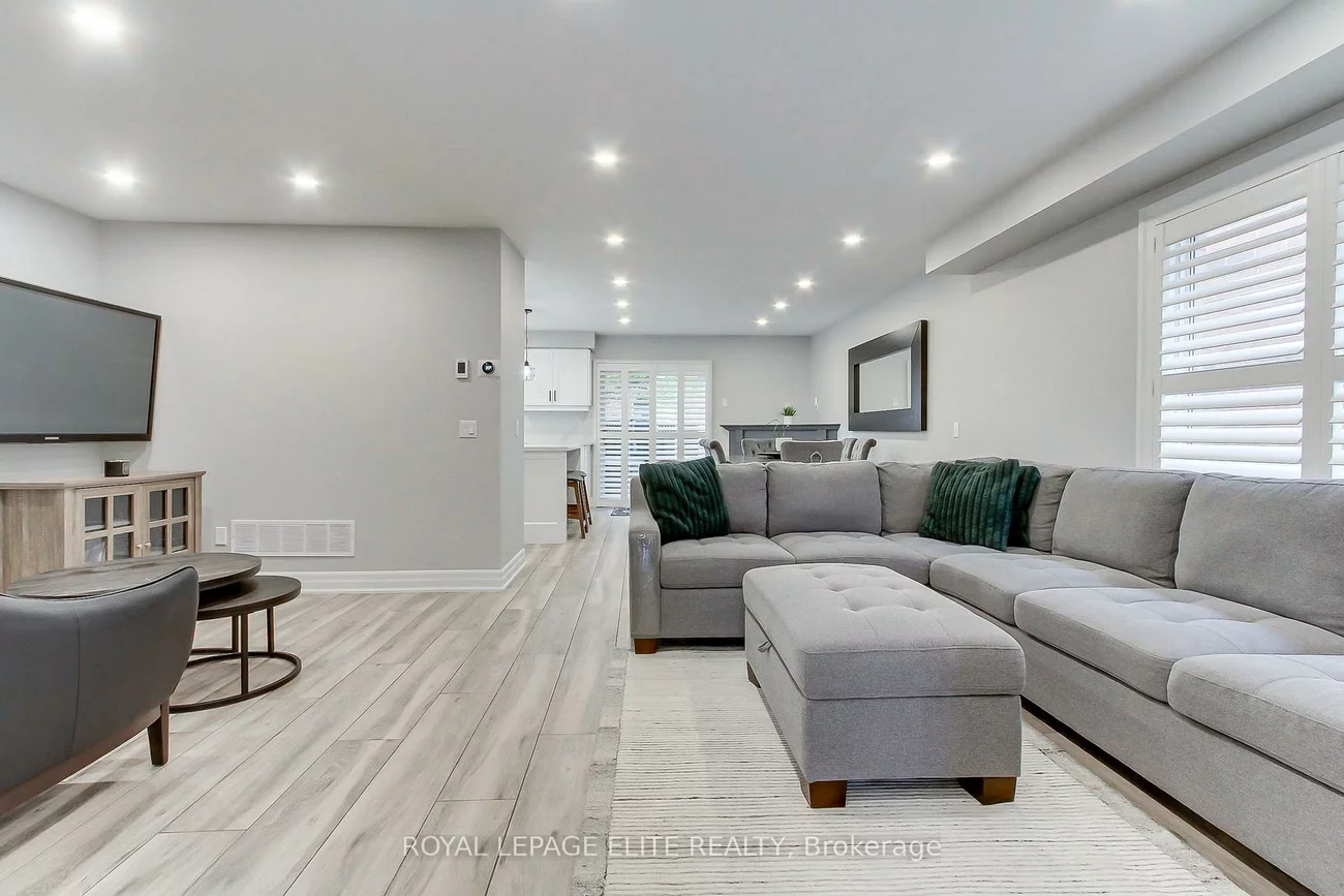 10, Stella, Bolton East, Caledon