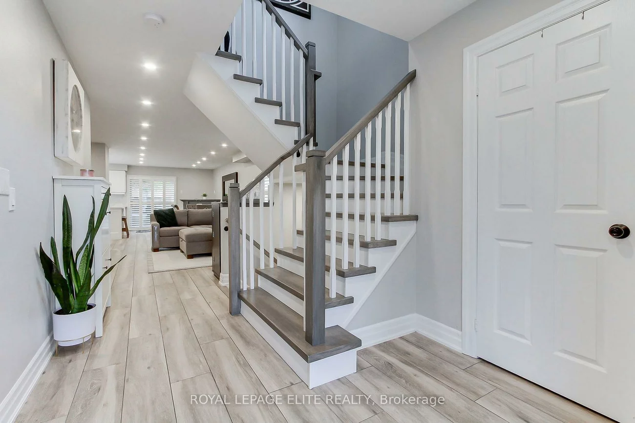 10, Stella, Bolton East, Caledon