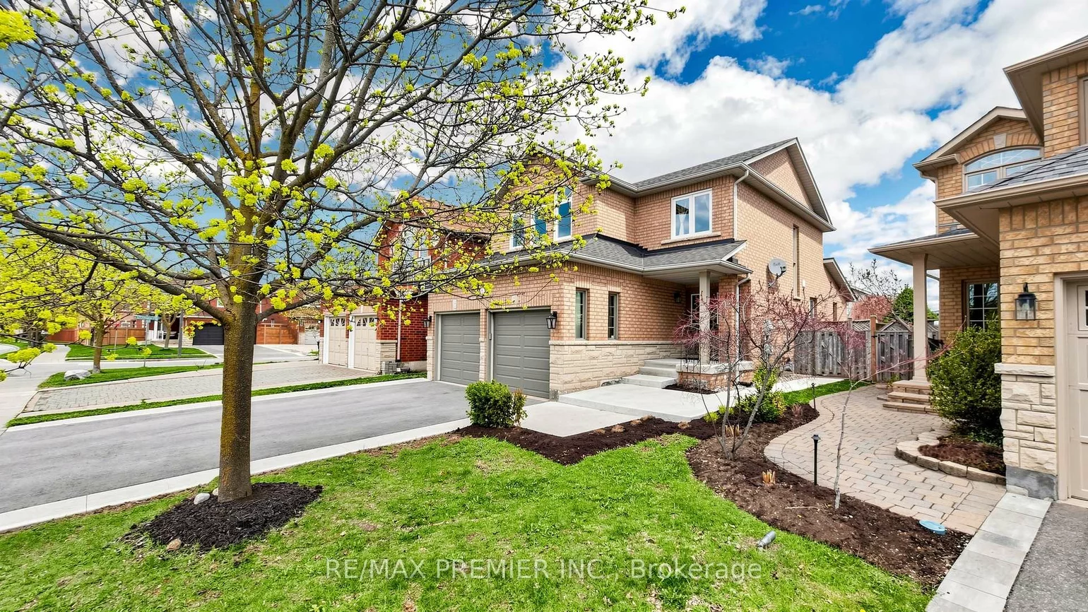 6, Terrastone, Bolton West, Caledon
