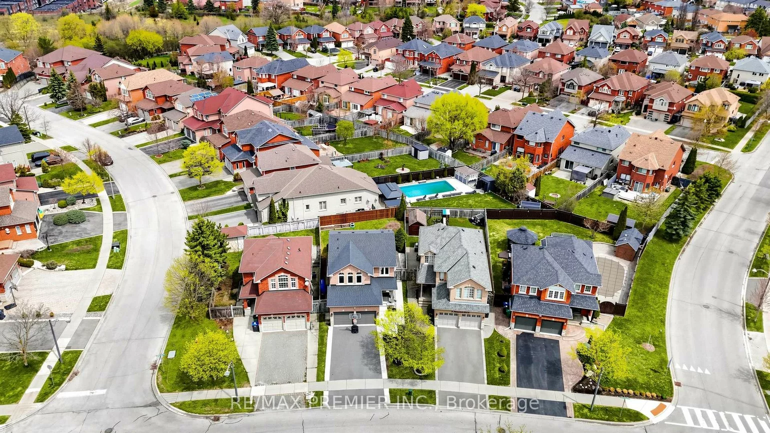 6, Terrastone, Bolton West, Caledon