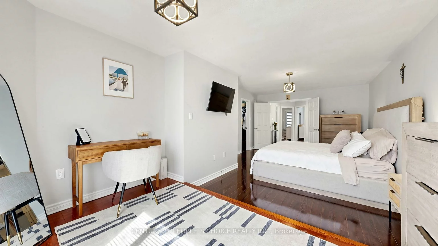 3, Manorwood, Bolton North, Caledon