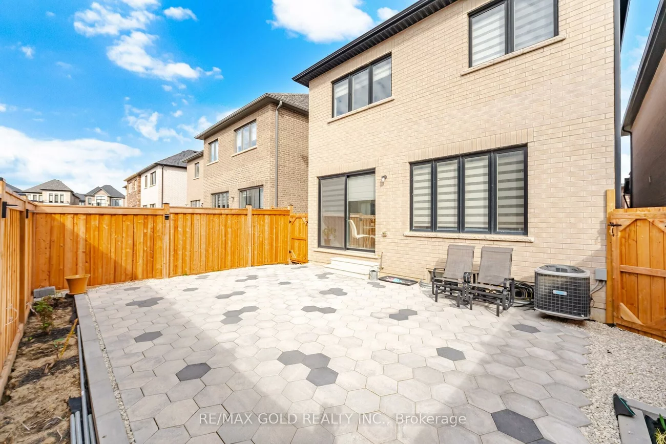 28, Calabria, Rural Caledon, Caledon