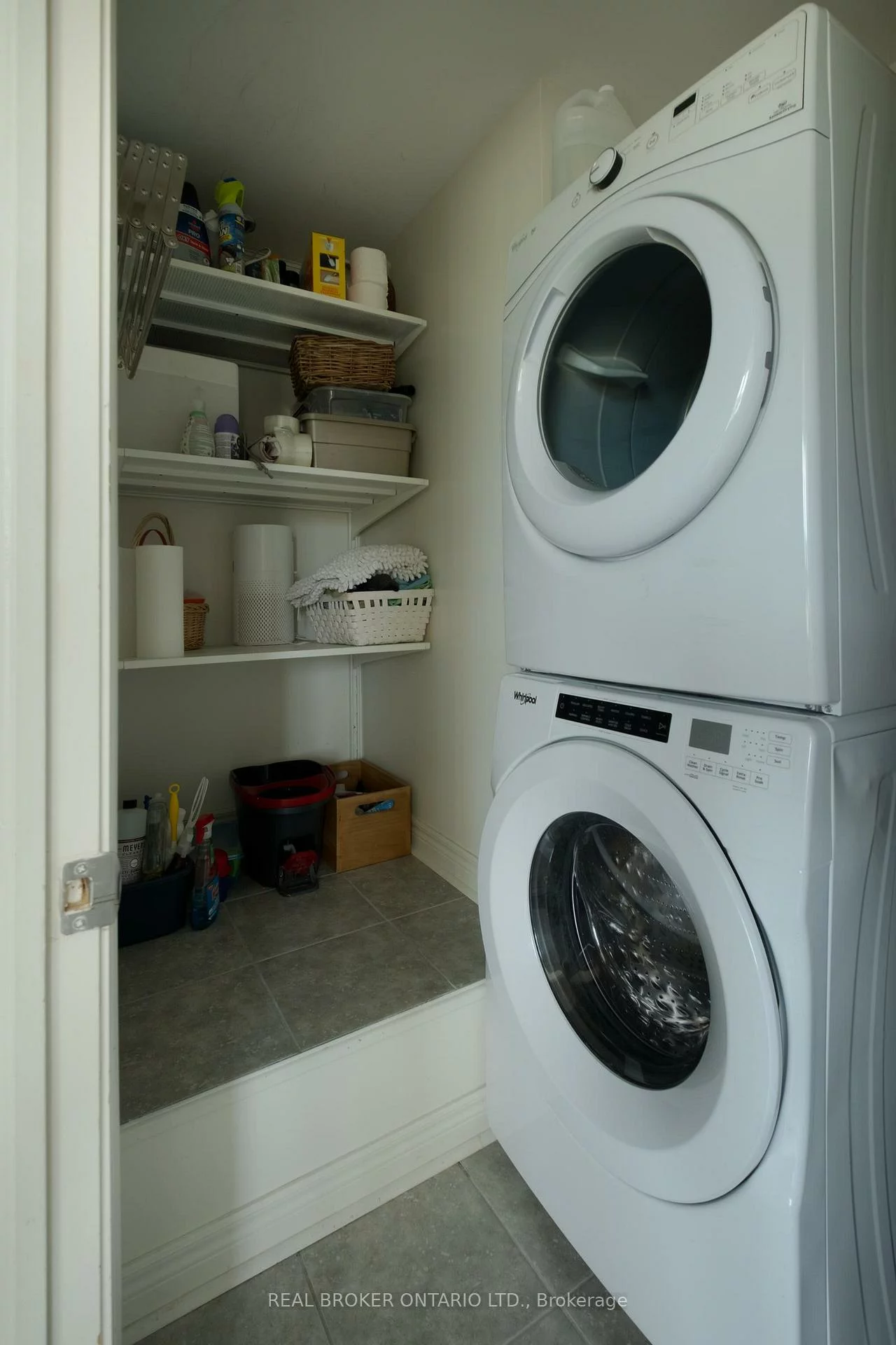 2, Mcdevitt, Caledon East, Caledon