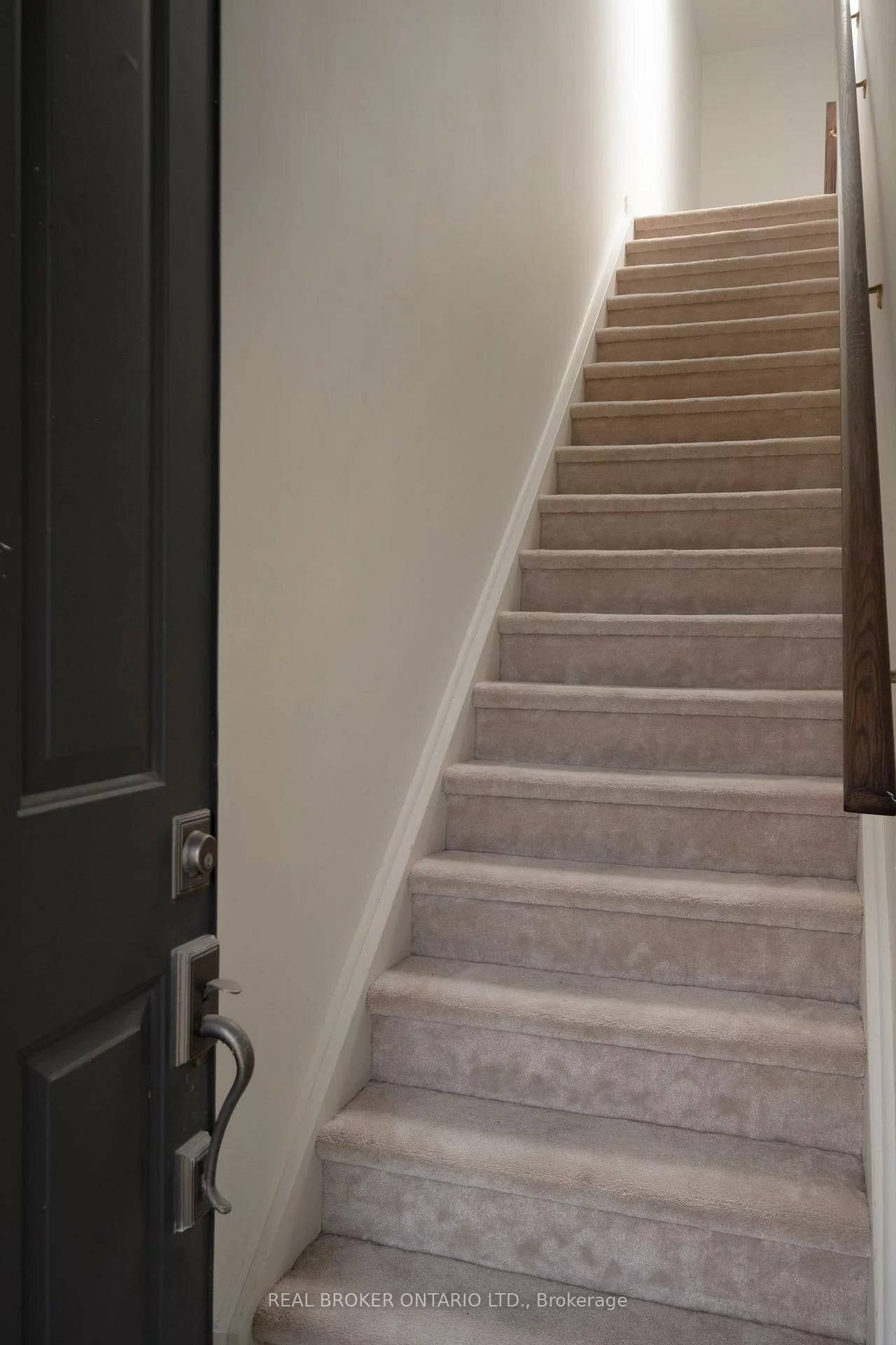 2, Mcdevitt, Caledon East, Caledon