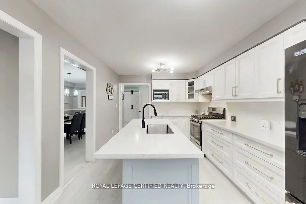 57, Humbershed, Bolton West, Caledon