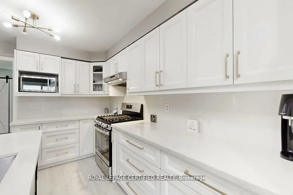 57, Humbershed, Bolton West, Caledon