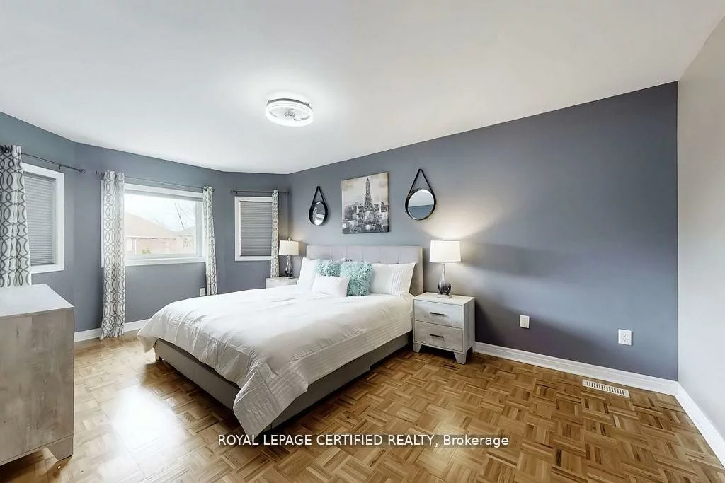 57, Humbershed, Bolton West, Caledon