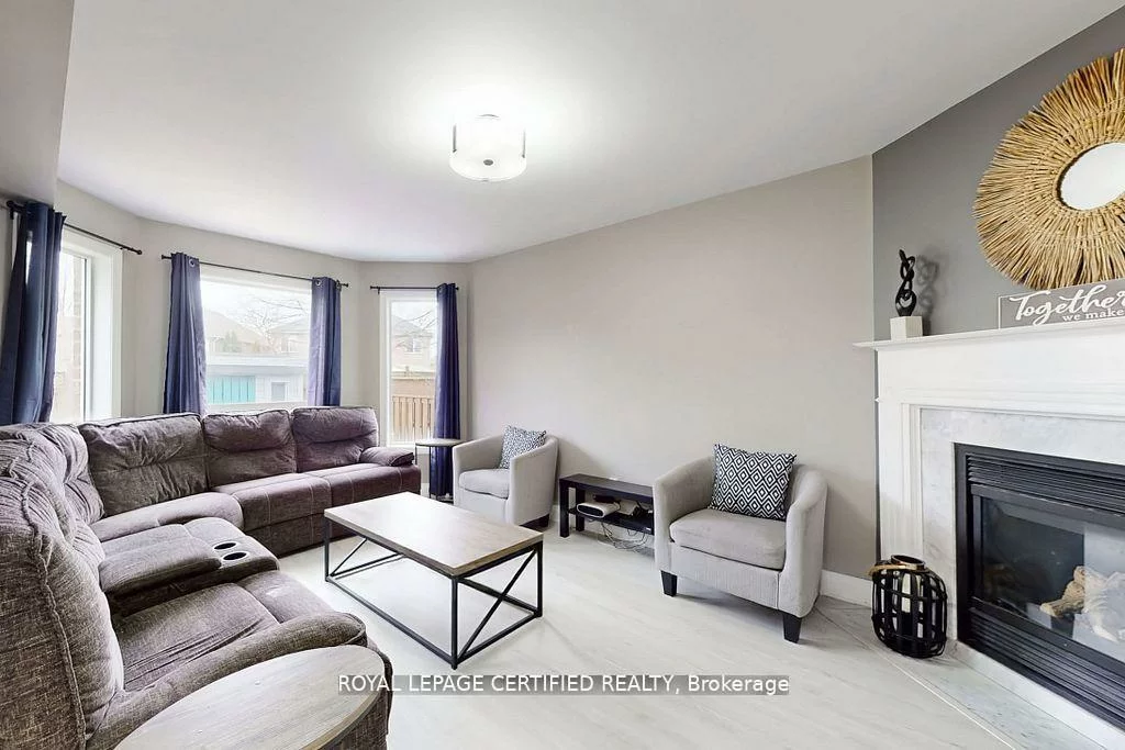 57, Humbershed, Bolton West, Caledon
