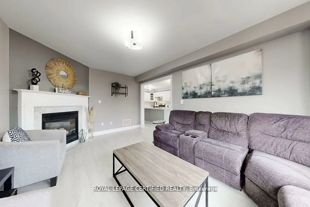 57, Humbershed, Bolton West, Caledon