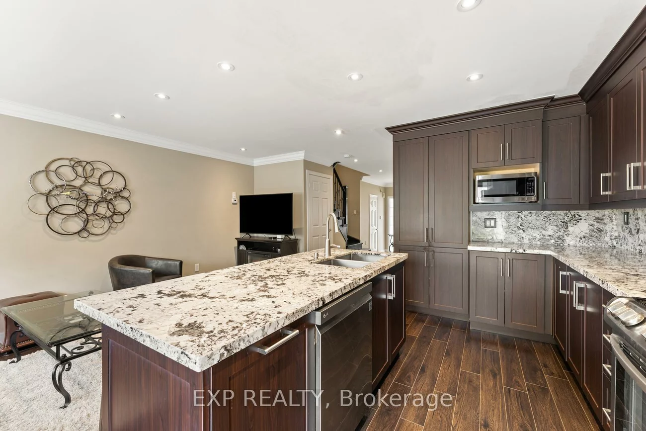 46, Waterbury, Bolton East, Caledon