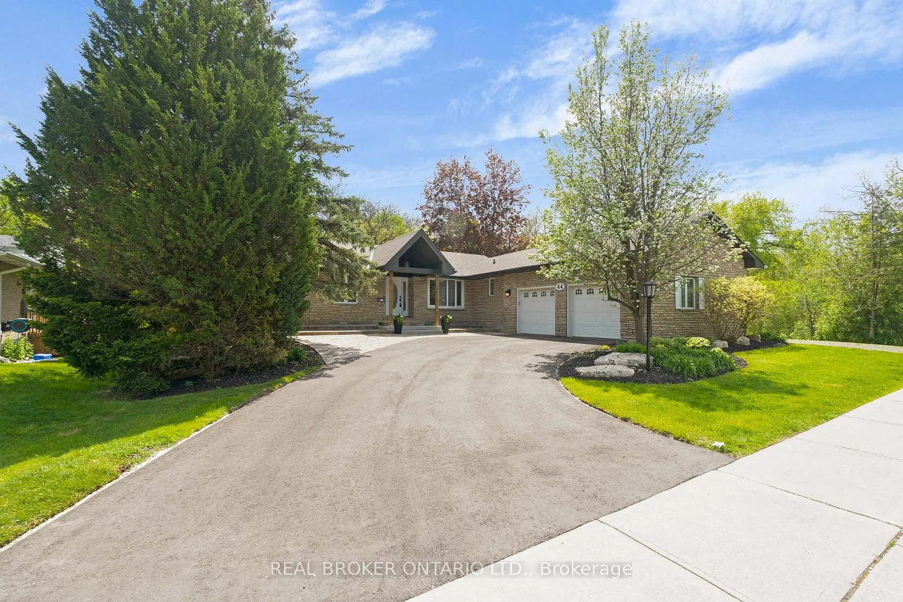 44, Hickman, Bolton West, Caledon