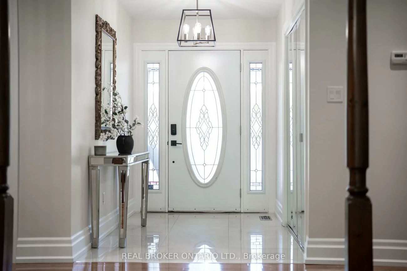 44, Hickman, Bolton West, Caledon