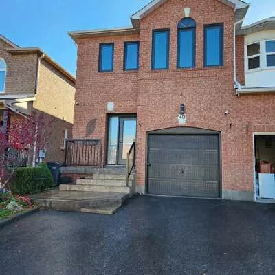 40, Waterbury, Bolton East, Caledon
