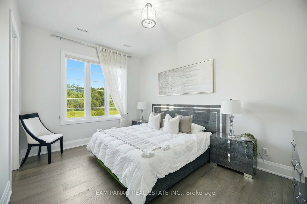 20, Stinson, Palgrave, Caledon