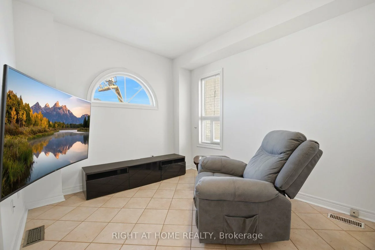 8, Richelieu, Bolton East, Caledon