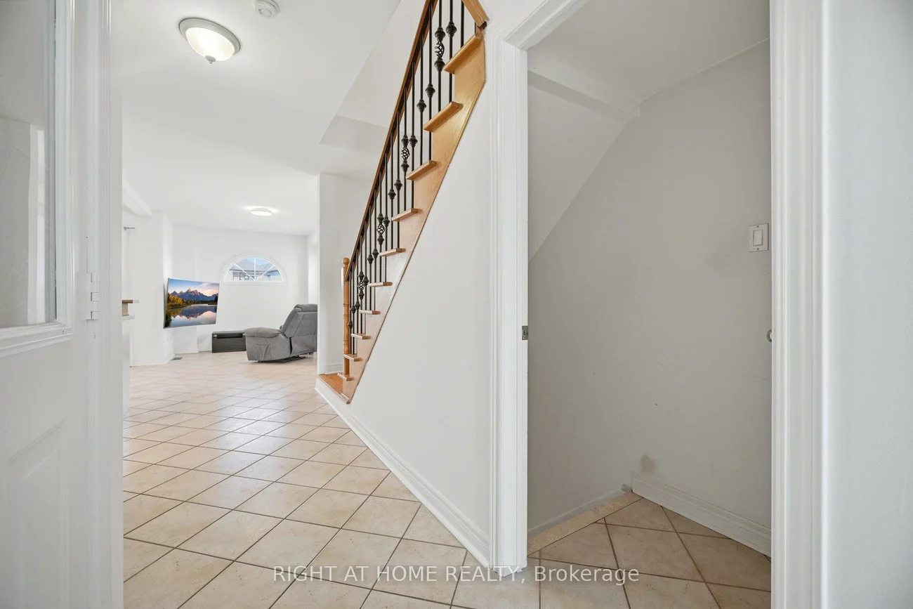 8, Richelieu, Bolton East, Caledon
