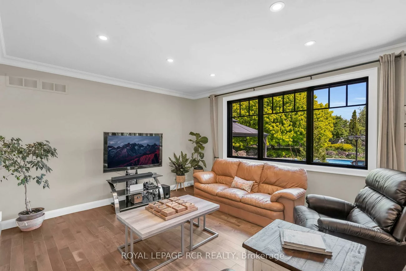 5, Massari, Caledon Village, Caledon