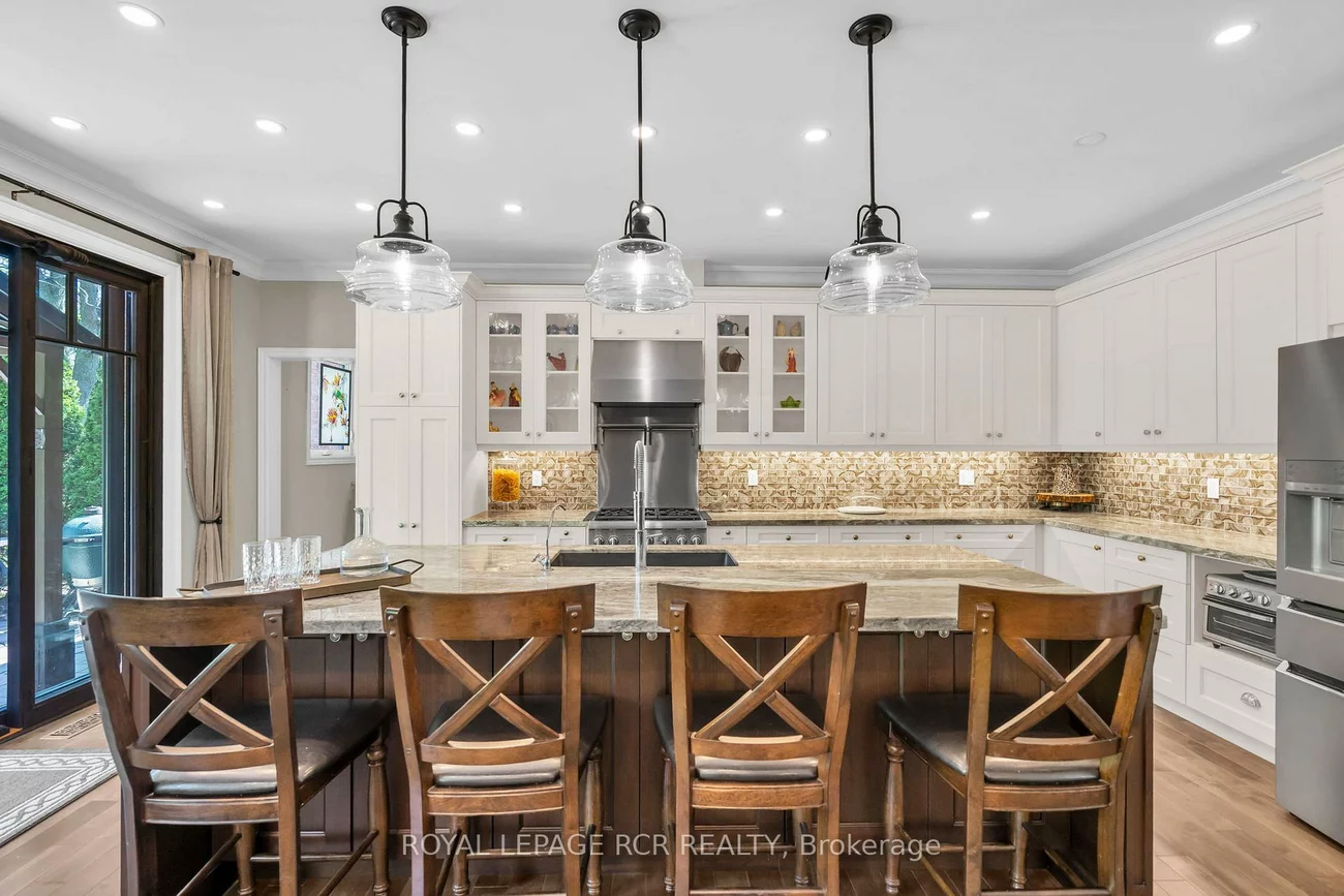 5, Massari, Caledon Village, Caledon