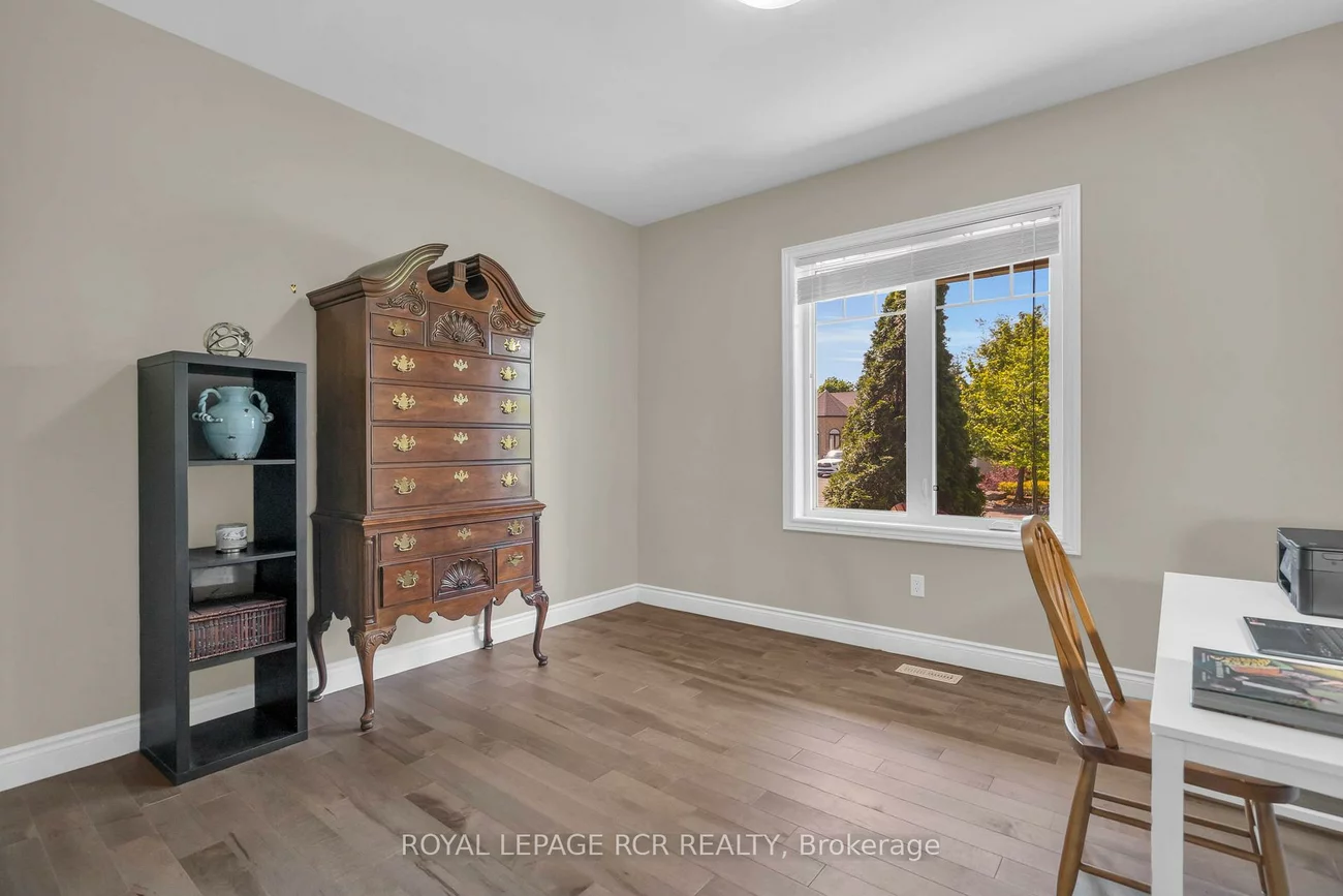 5, Massari, Caledon Village, Caledon