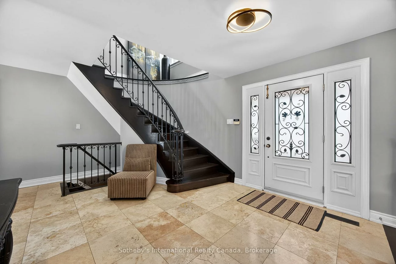 110, Palmer, Palgrave, Caledon