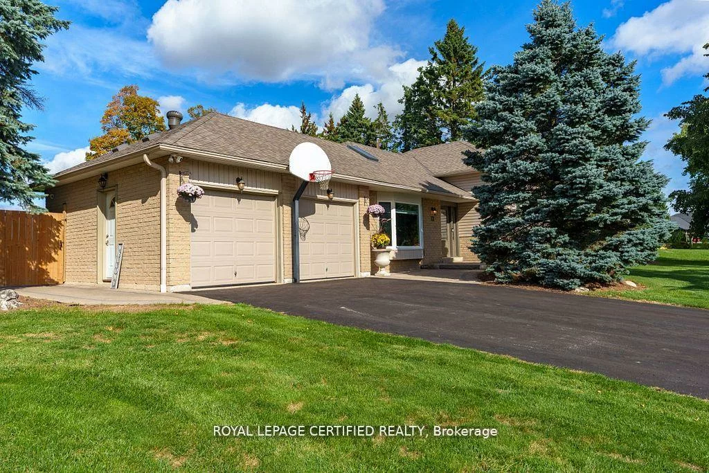 12, Kevinwood, Caledon Village, Caledon