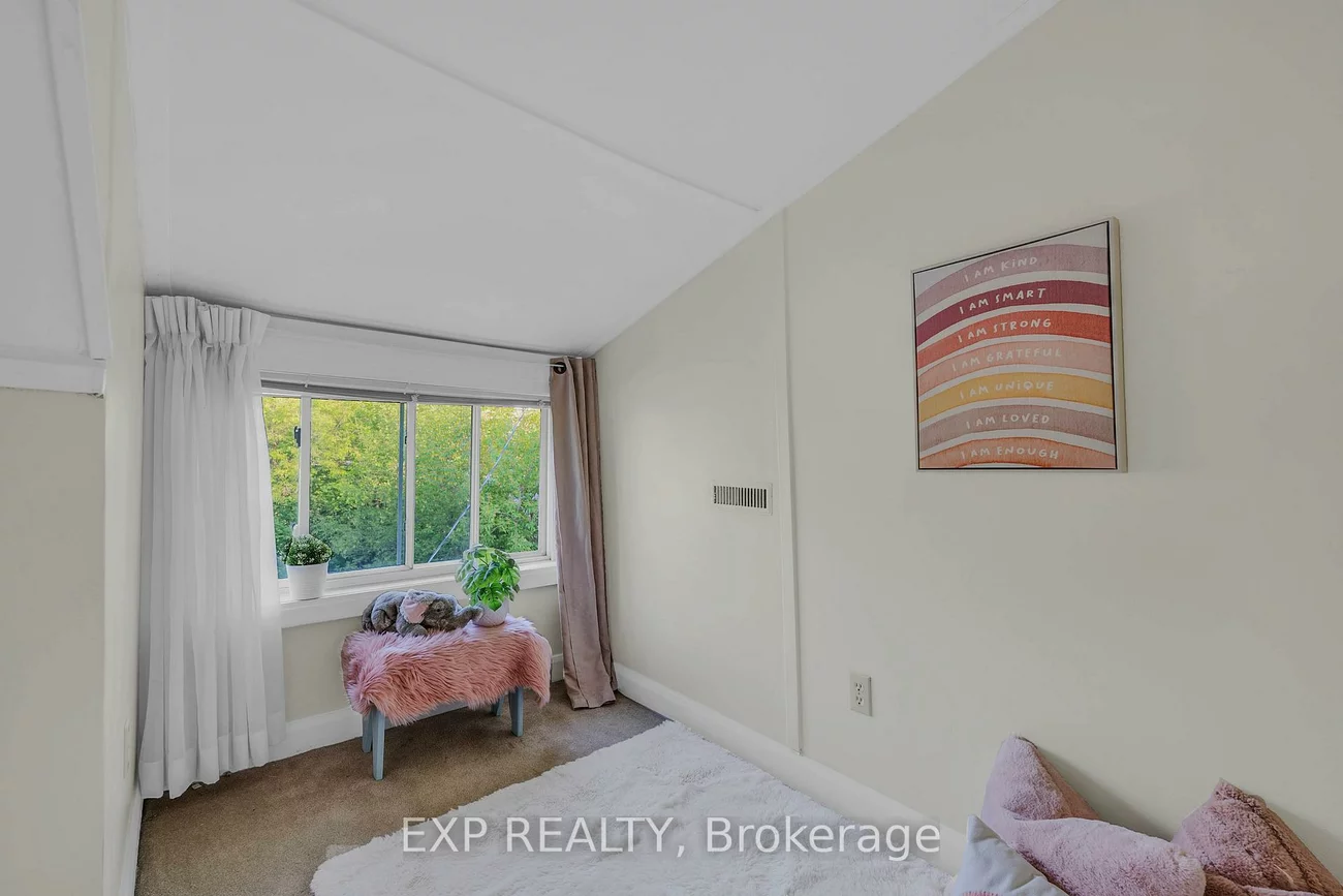 19817, Main, Alton, Caledon