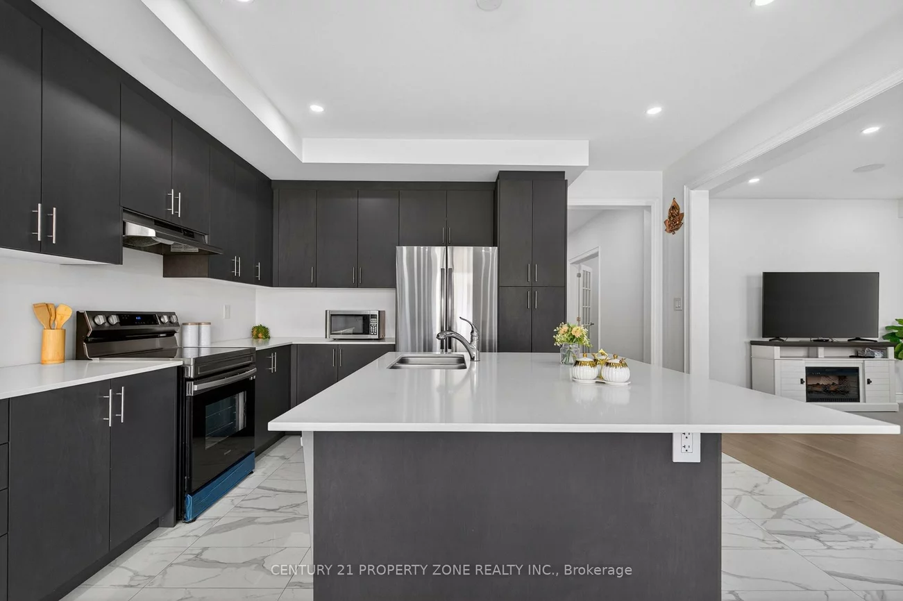 105, Walker, Caledon East, Caledon