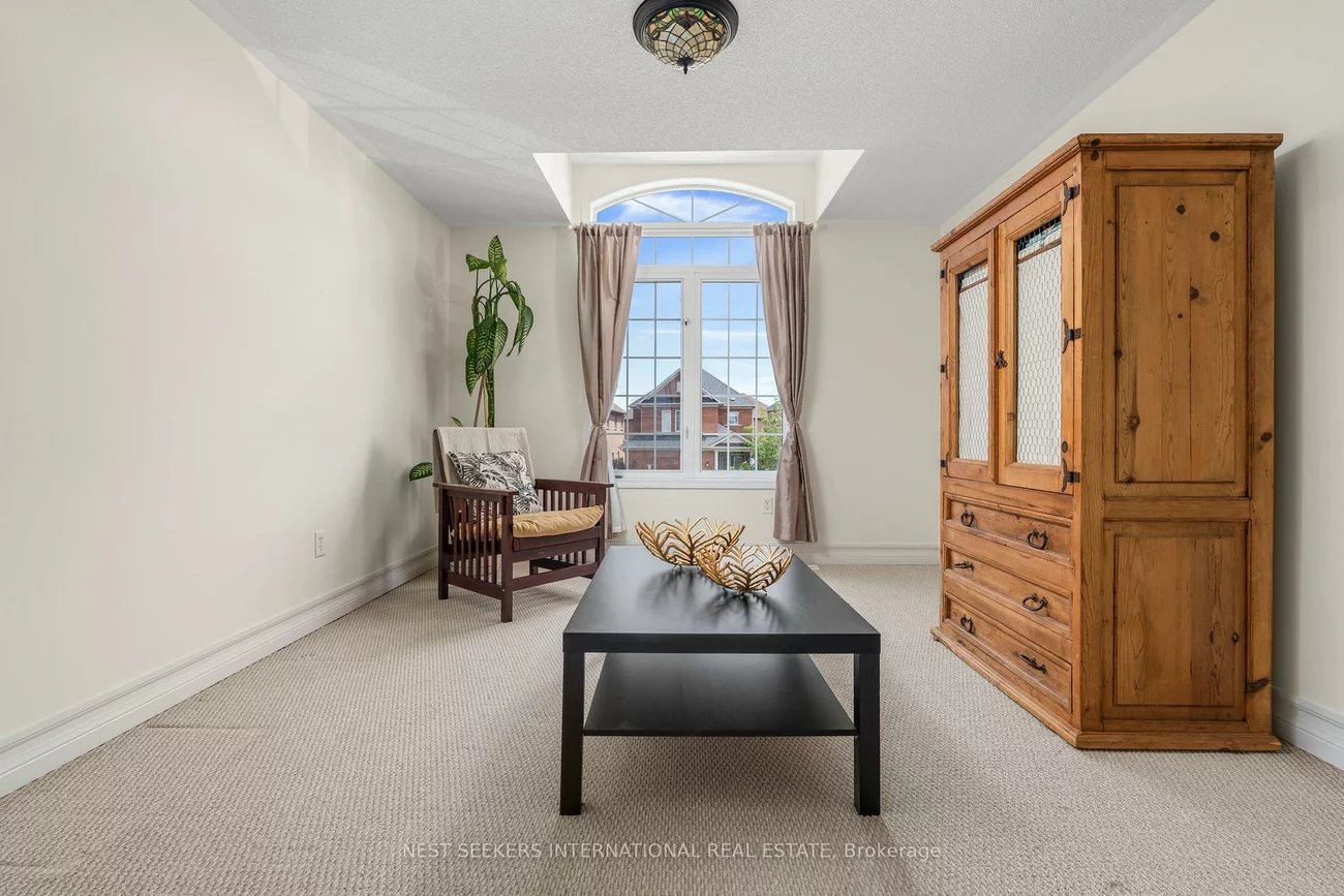 219, Cedargrove, Bolton West, Caledon