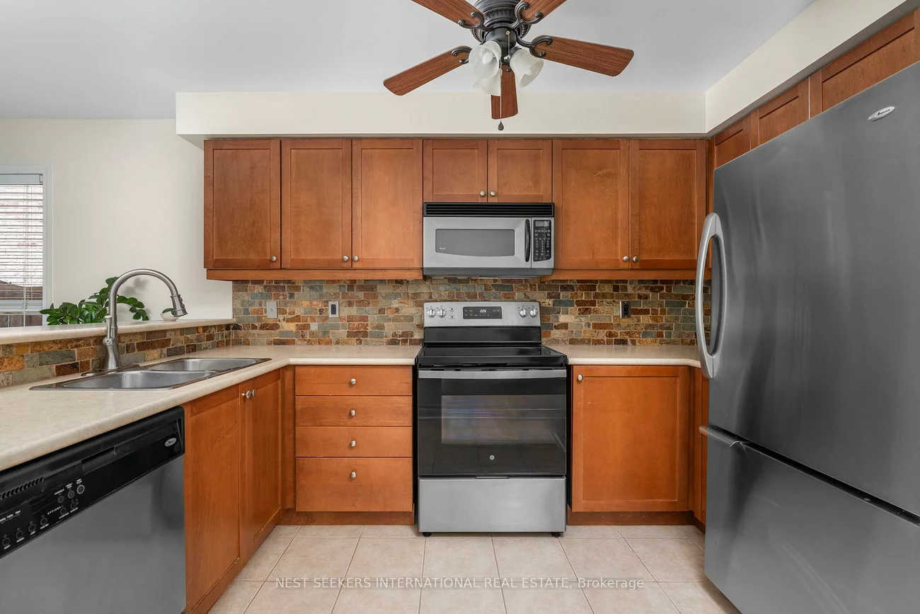 219, Cedargrove, Bolton West, Caledon