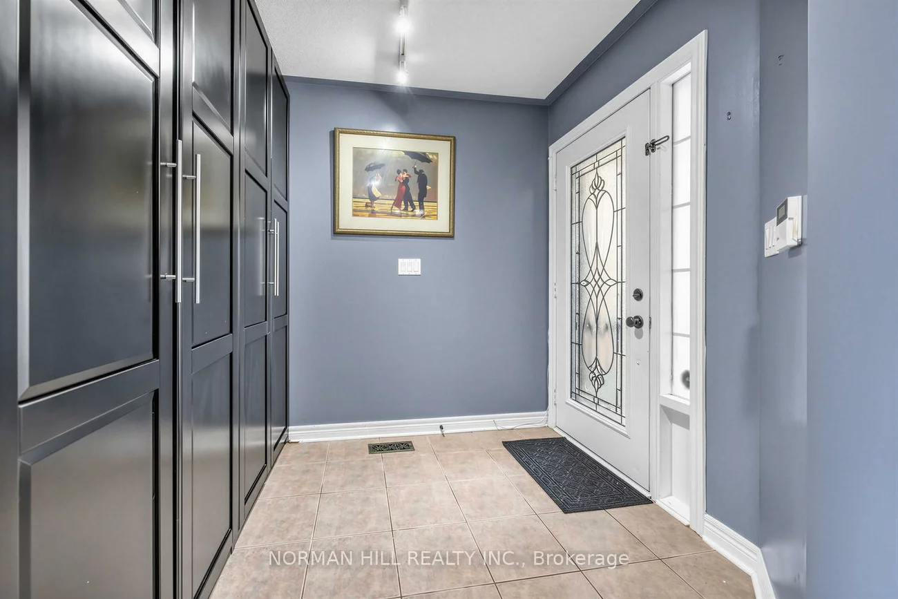 93, Humbershed, Bolton West, Caledon