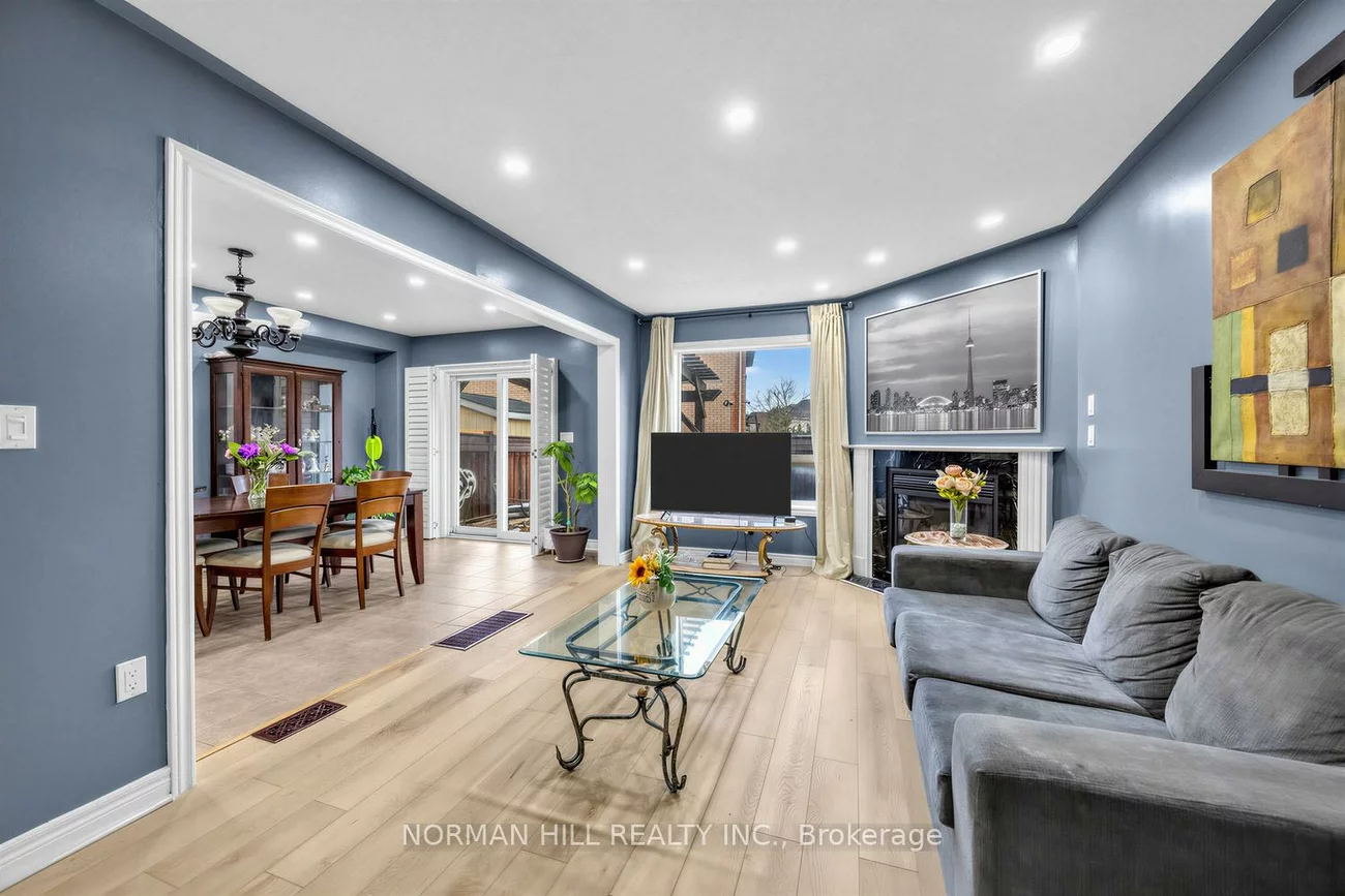 93, Humbershed, Bolton West, Caledon