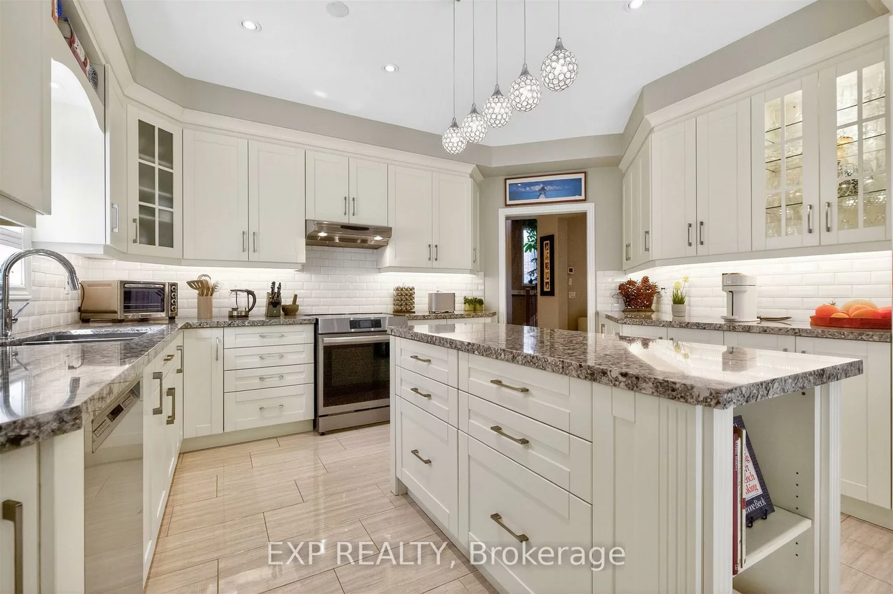 82, Castelli, Bolton North, Caledon