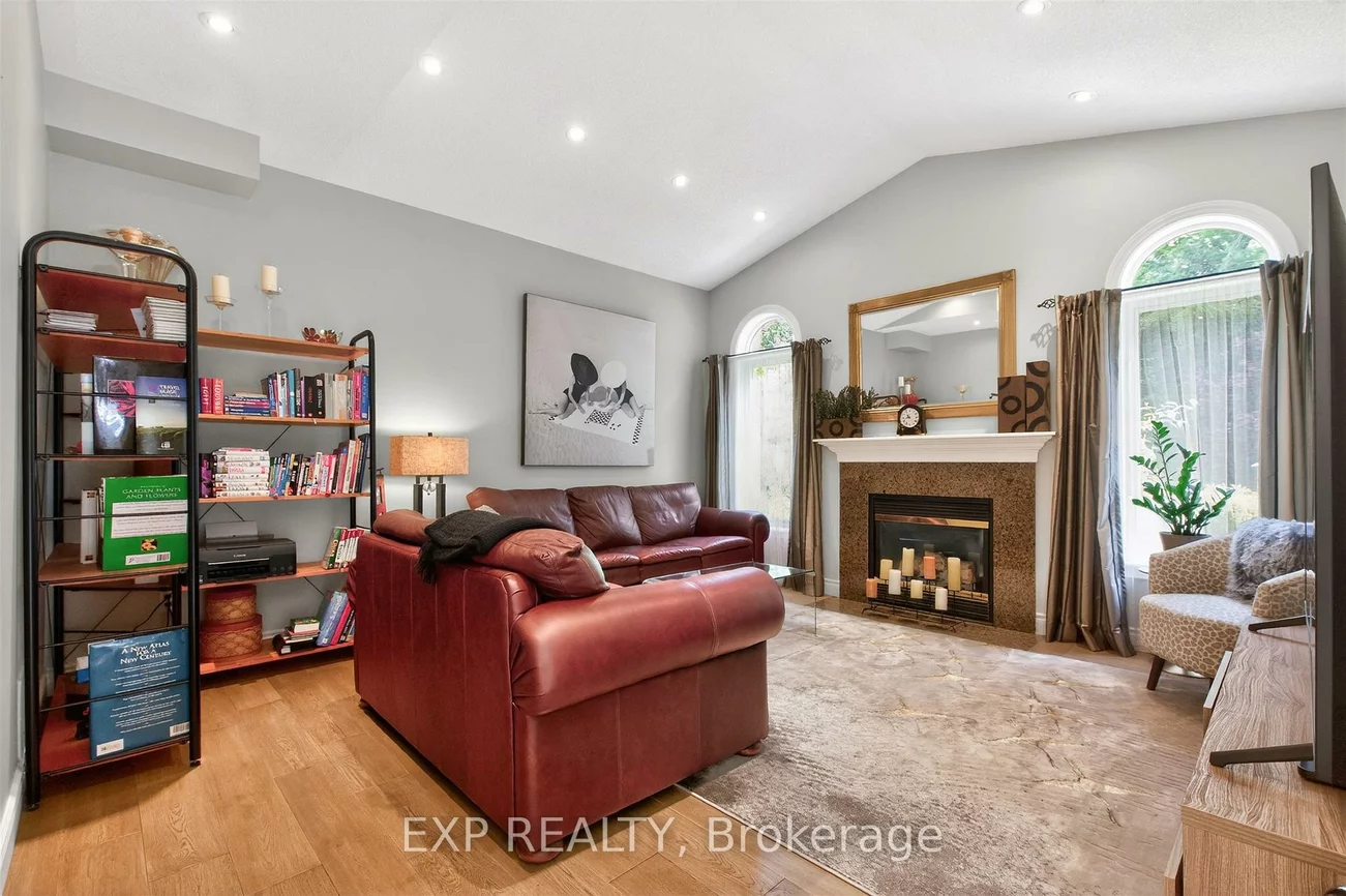 82, Castelli, Bolton North, Caledon