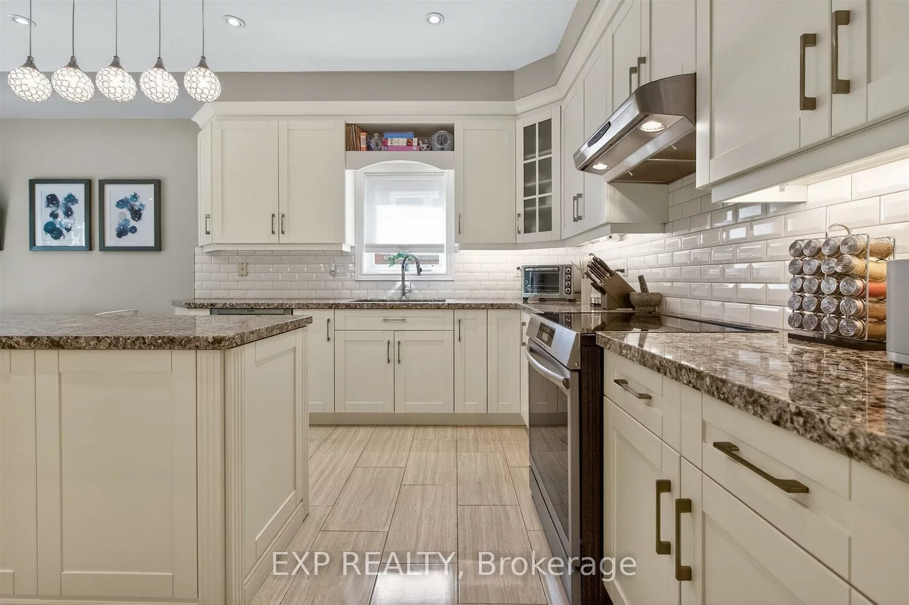 82, Castelli, Bolton North, Caledon
