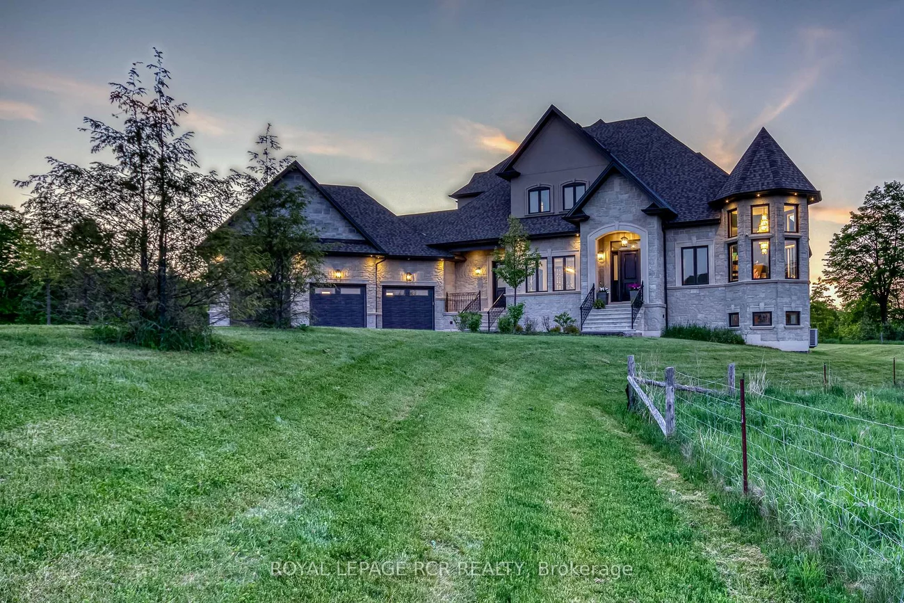 166, Logan, Palgrave, Caledon