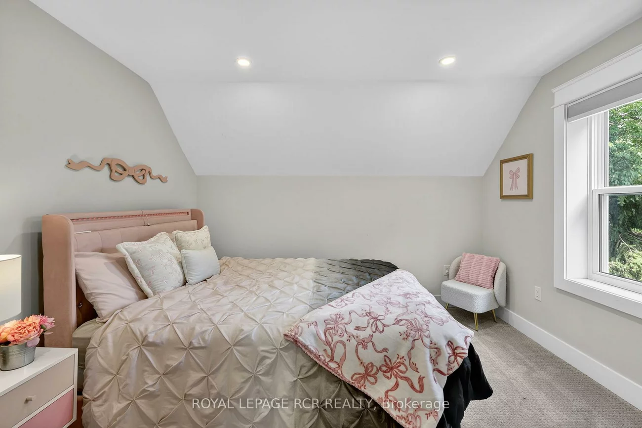 20000, Main, Alton, Caledon