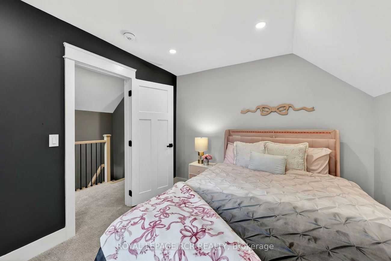 20000, Main, Alton, Caledon