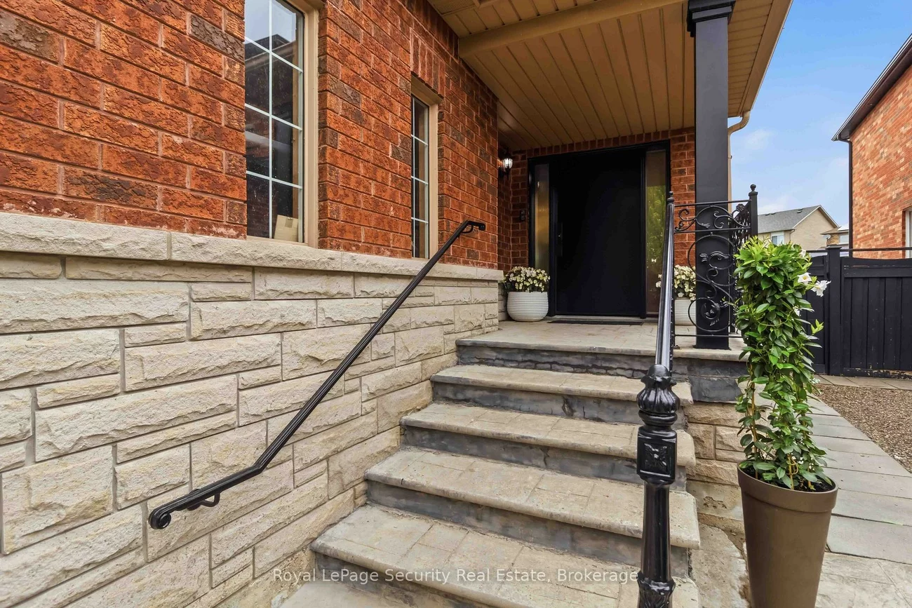 3, Natureview, Bolton West, Caledon