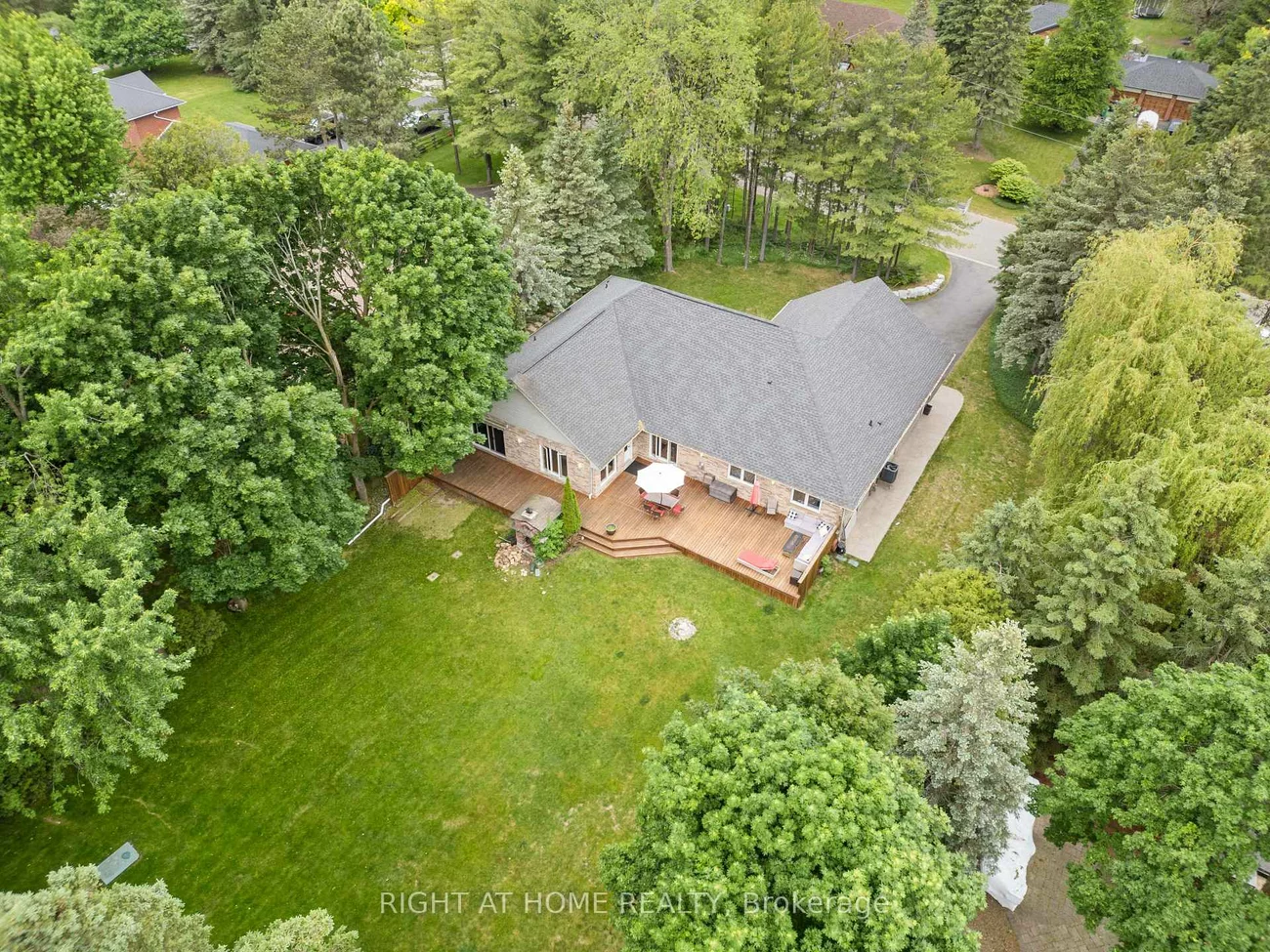 17, Alanavale, Caledon Village, Caledon