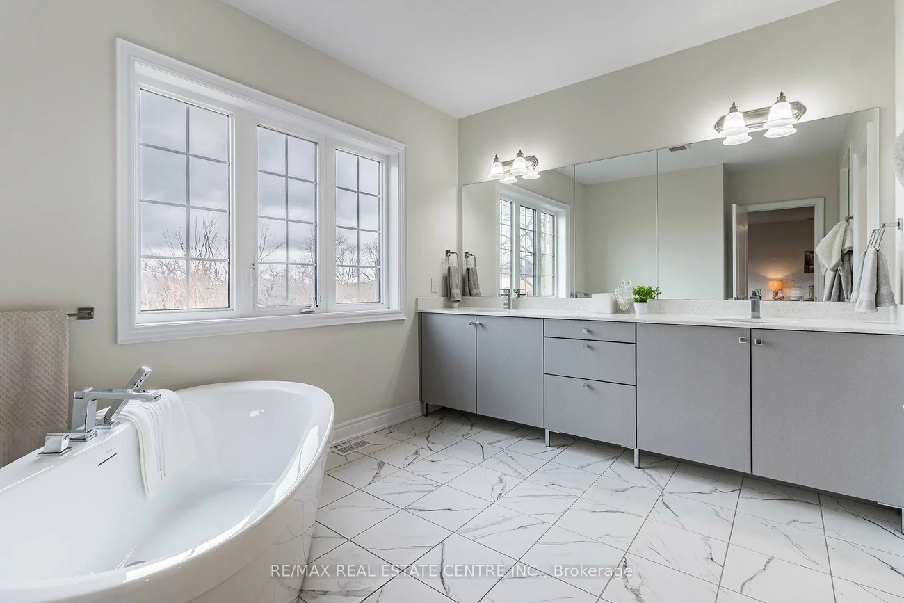 35, Arthur Griffin, Caledon East, Caledon