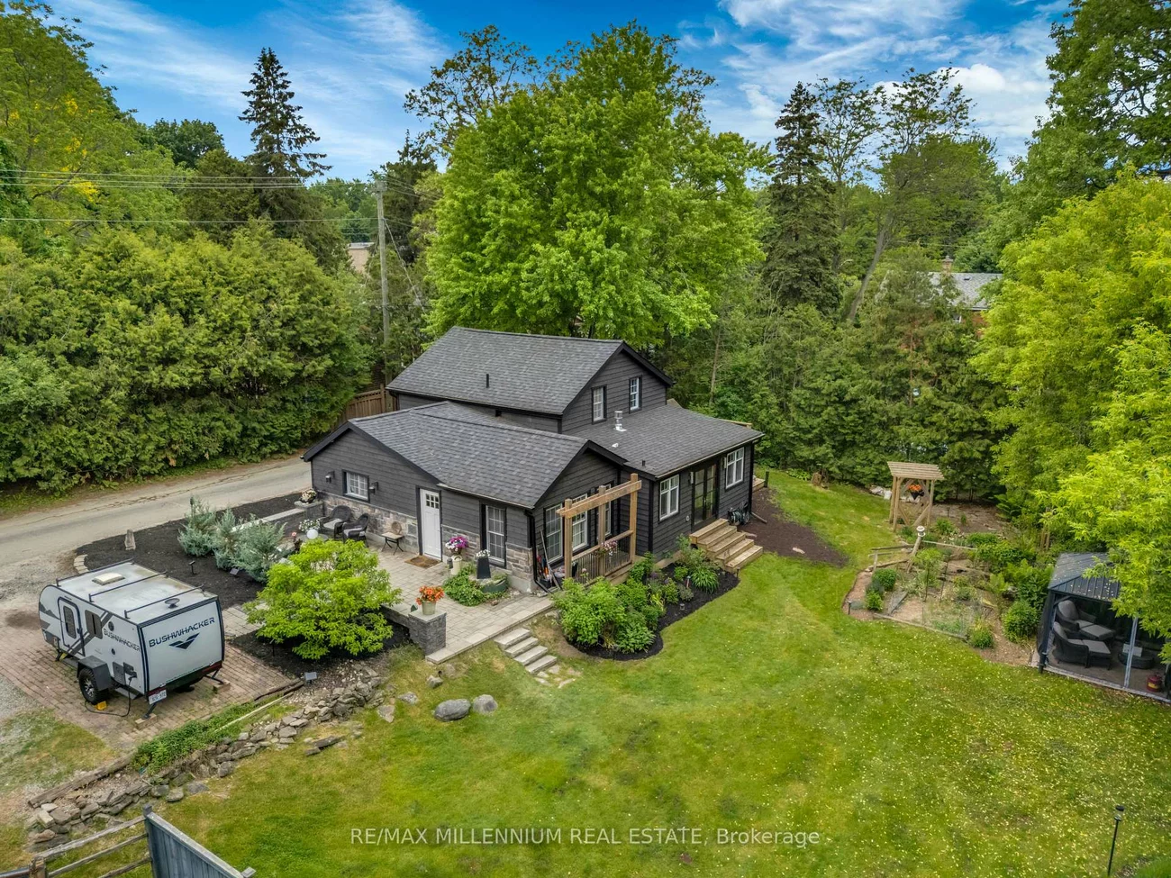 1510, Station, Cheltenham, Caledon