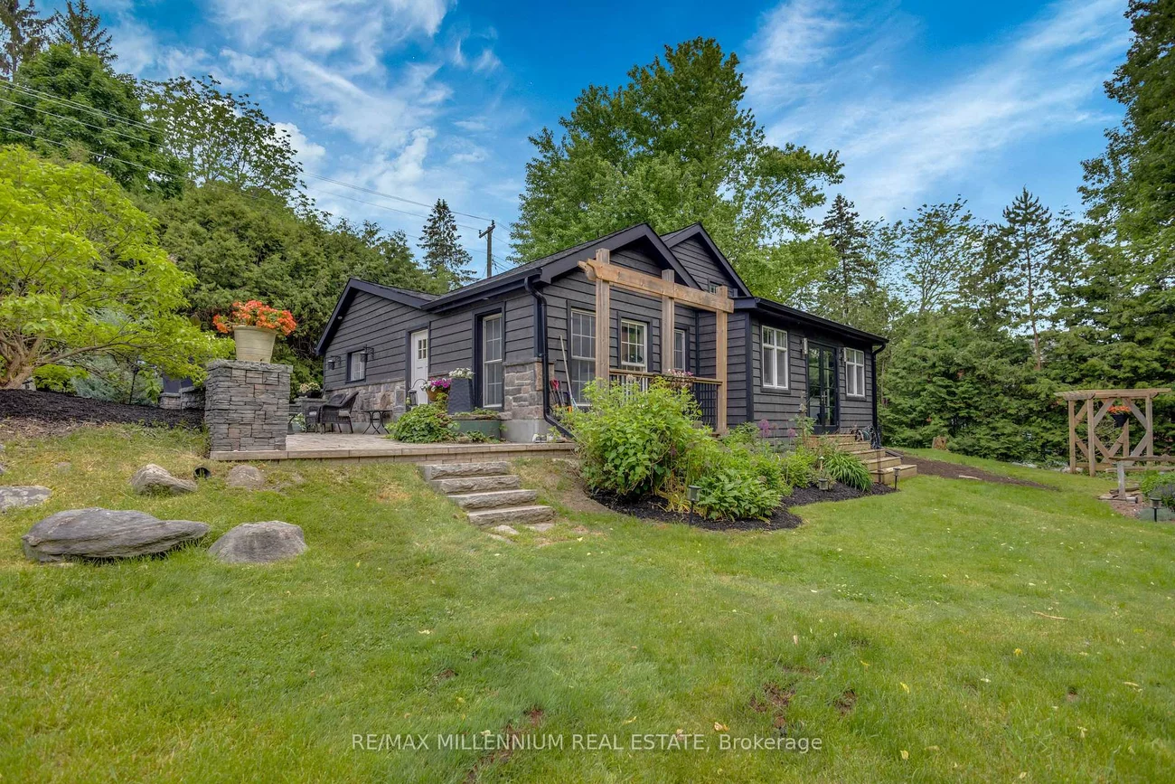 1510, Station, Cheltenham, Caledon