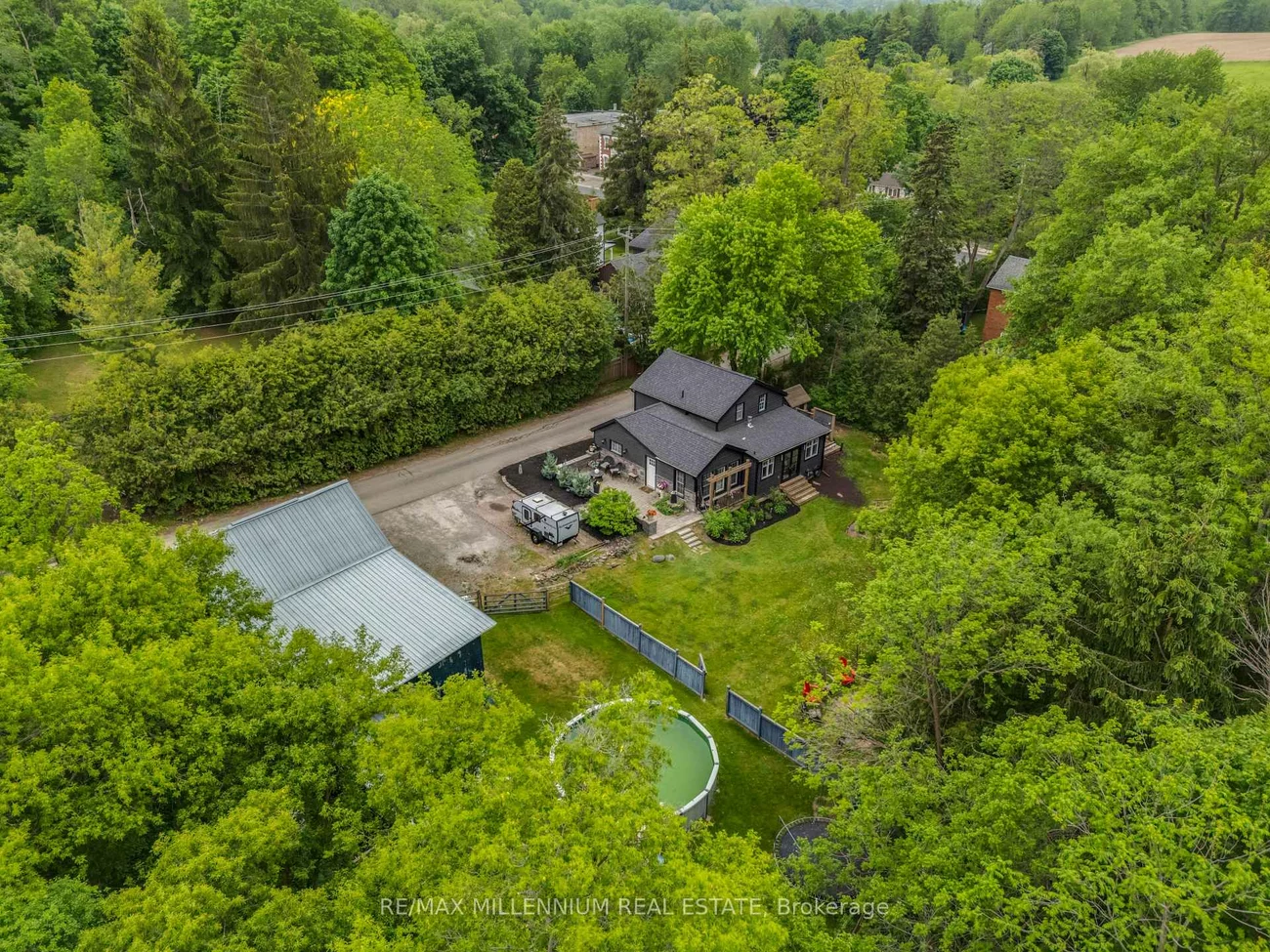 1510, Station, Cheltenham, Caledon