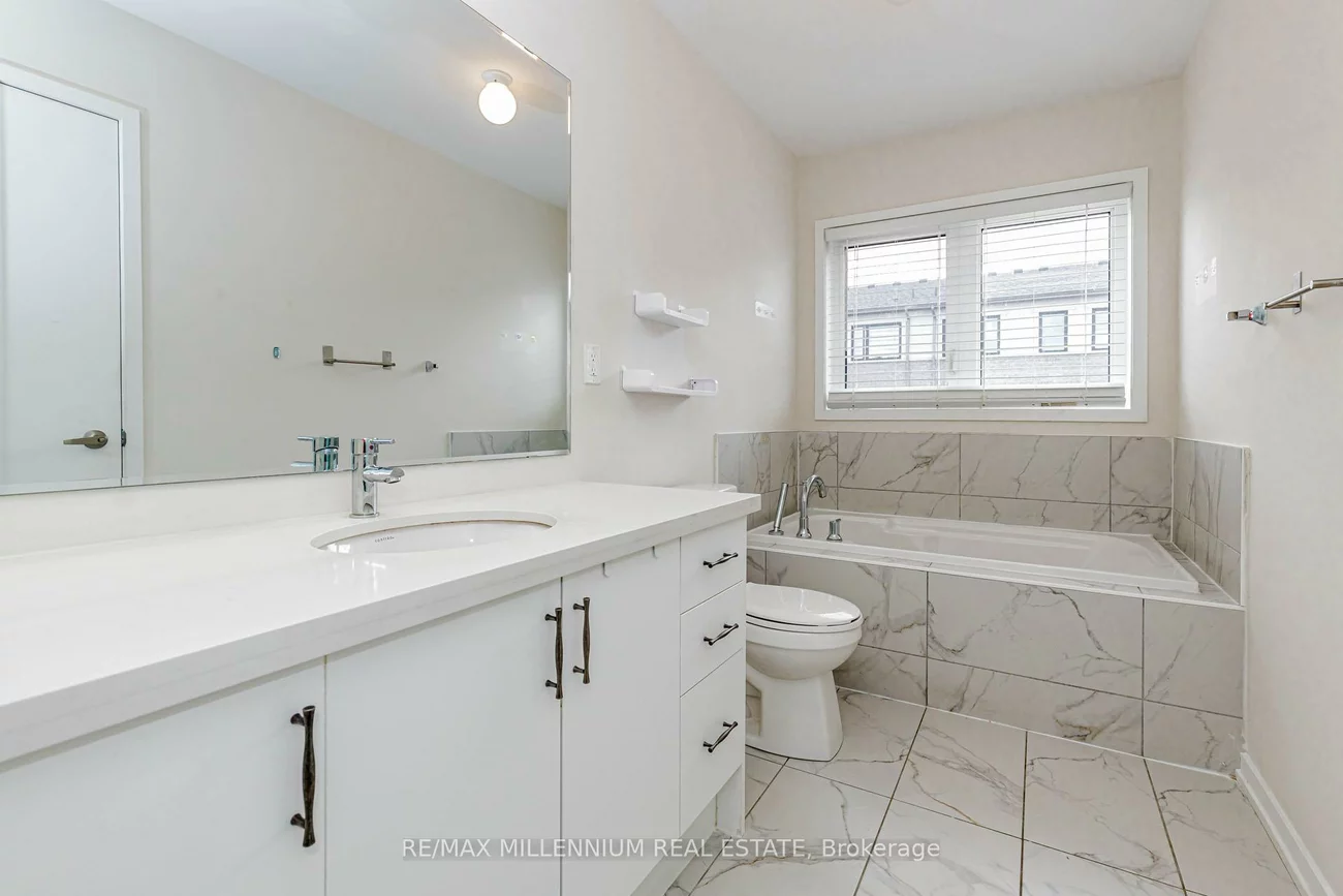 11, Lambert, Bolton East, Caledon