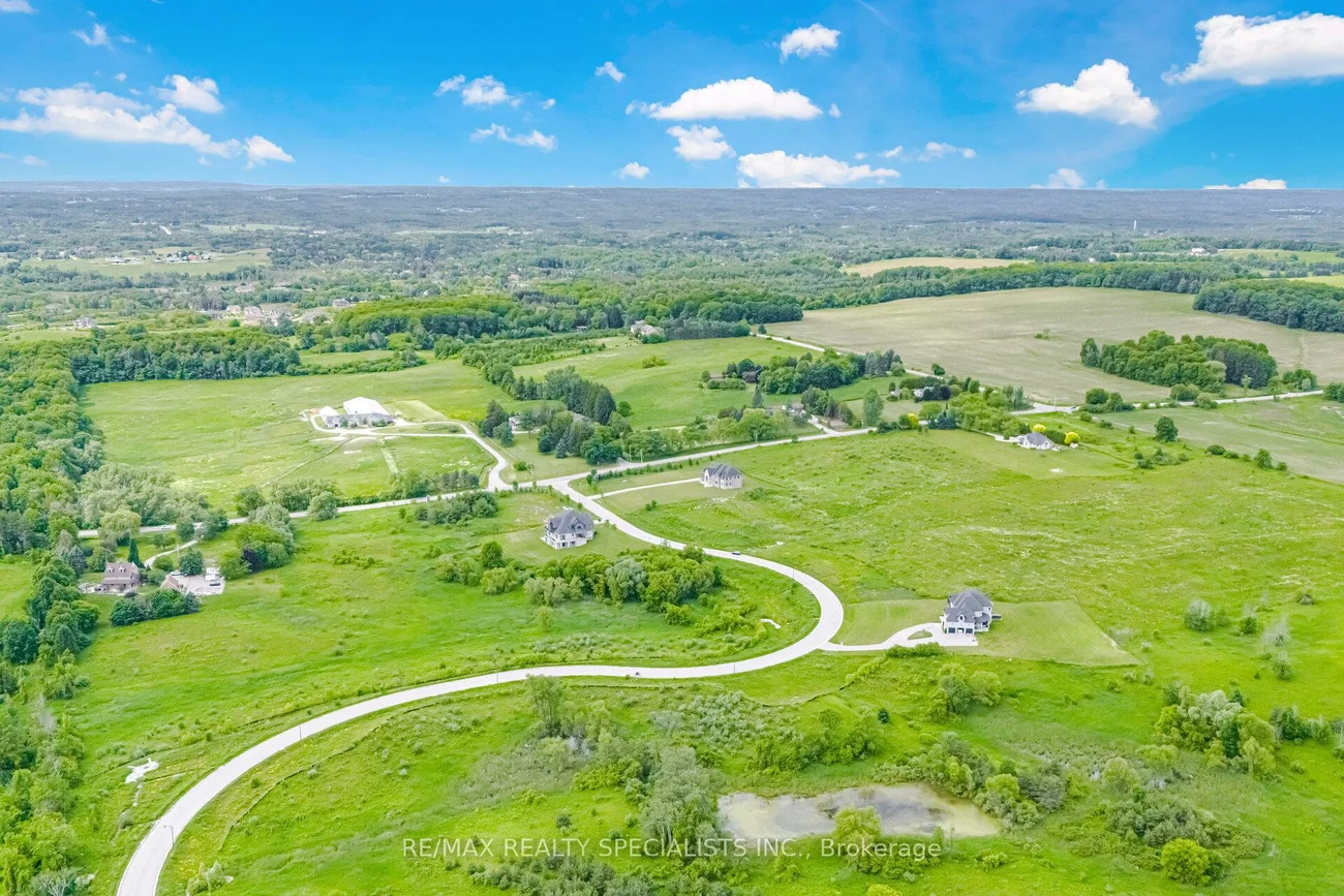 15835, Mount Wolfe, Palgrave, Caledon