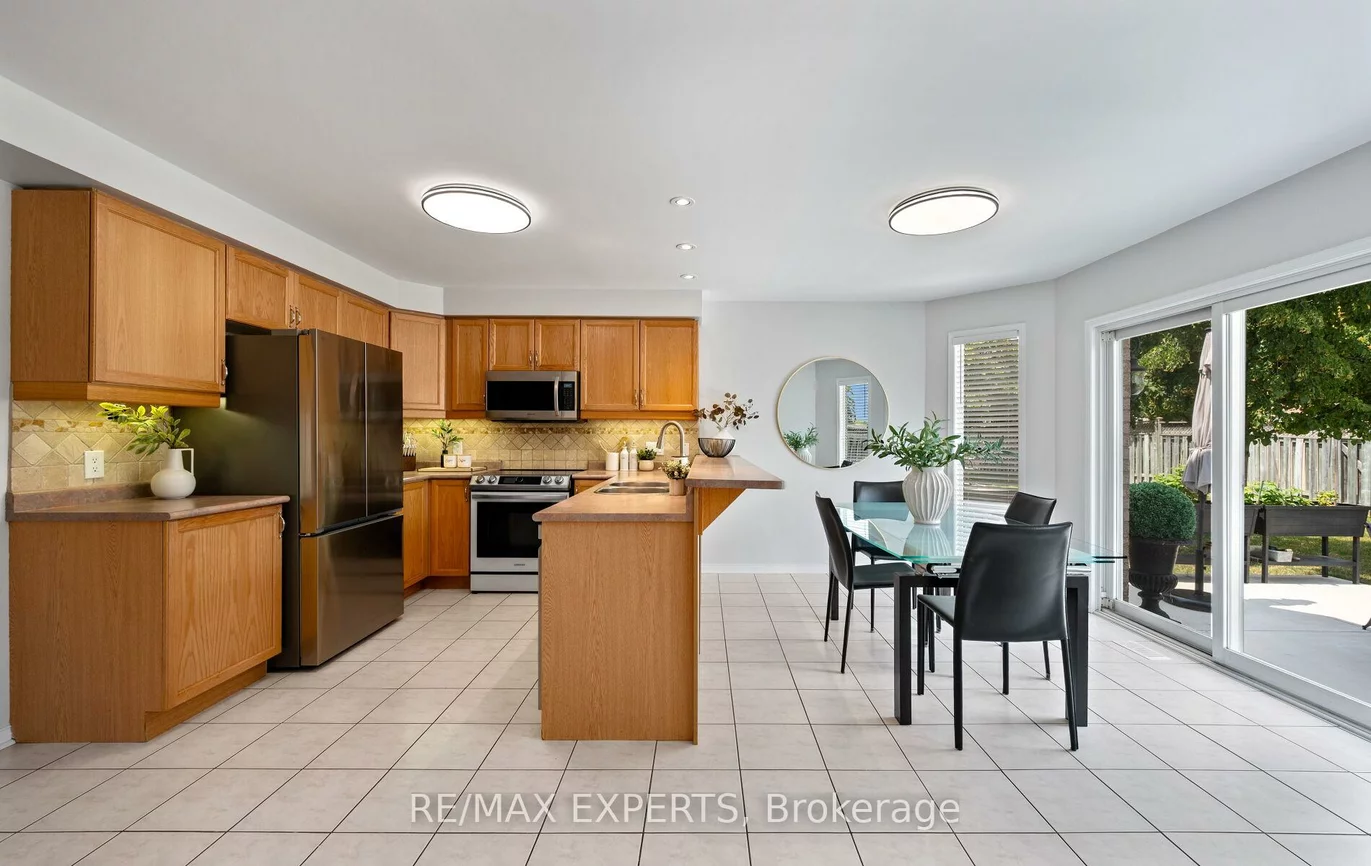 214, Waterbury, Bolton East, Caledon