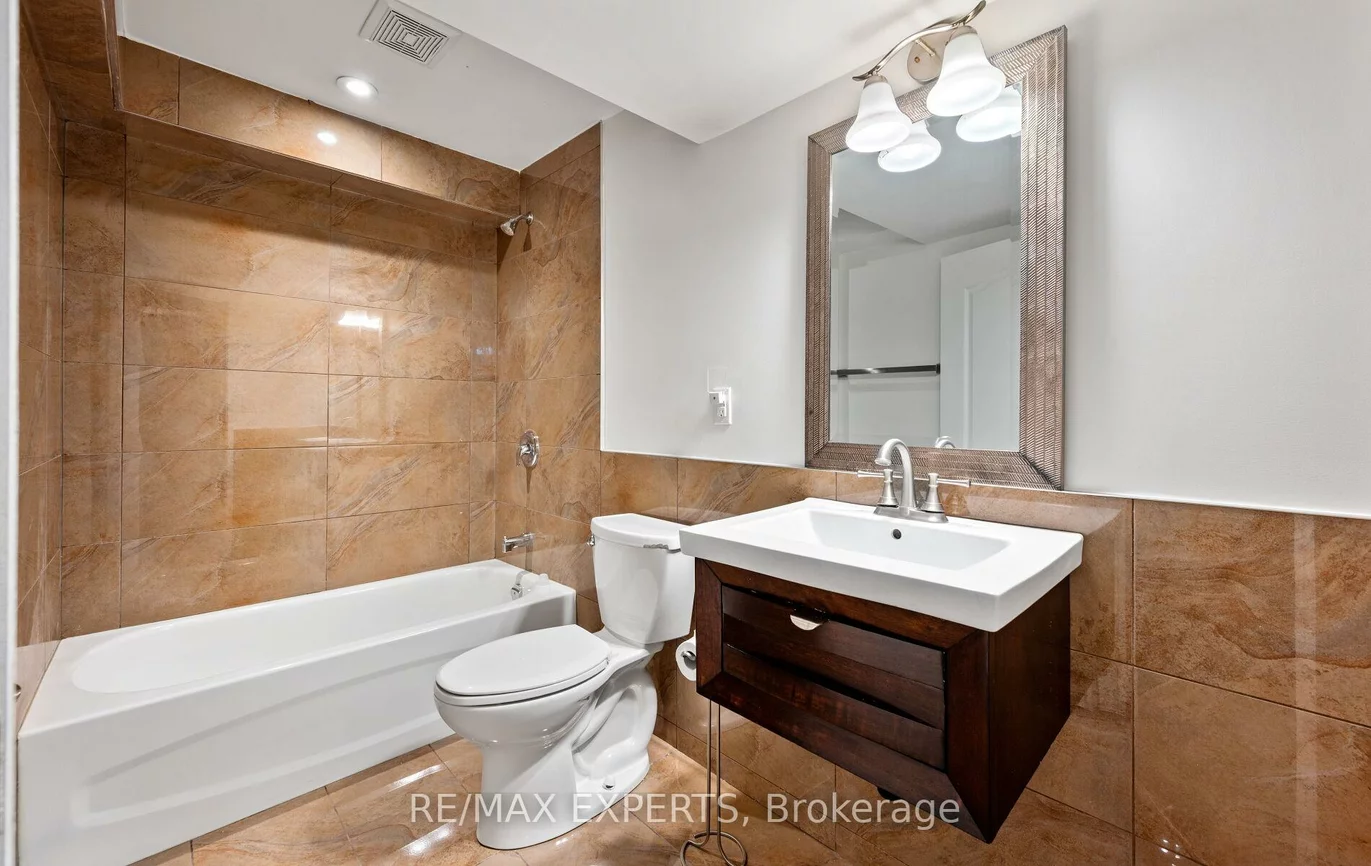 214, Waterbury, Bolton East, Caledon