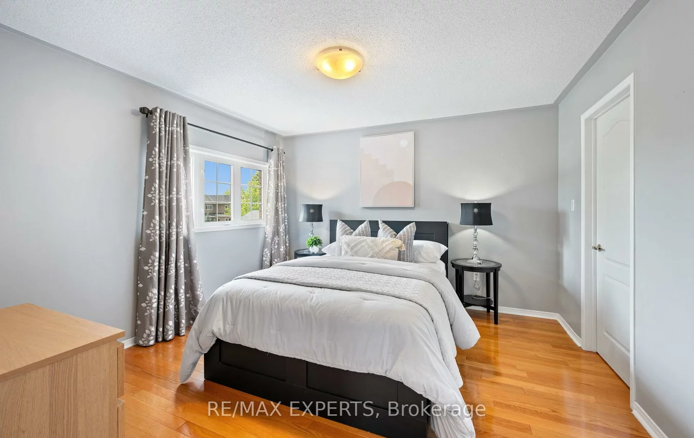 214, Waterbury, Bolton East, Caledon