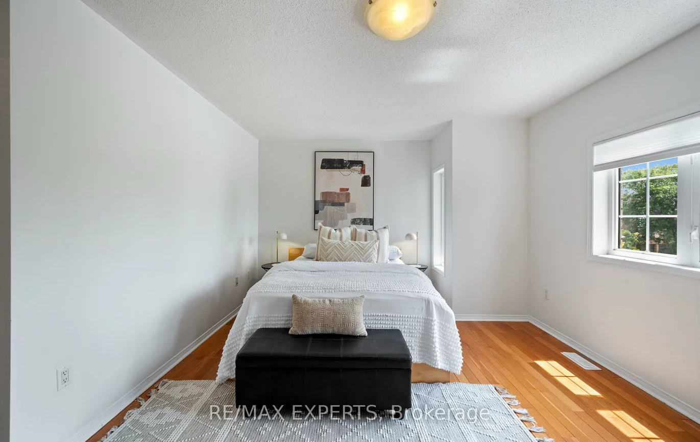 214, Waterbury, Bolton East, Caledon