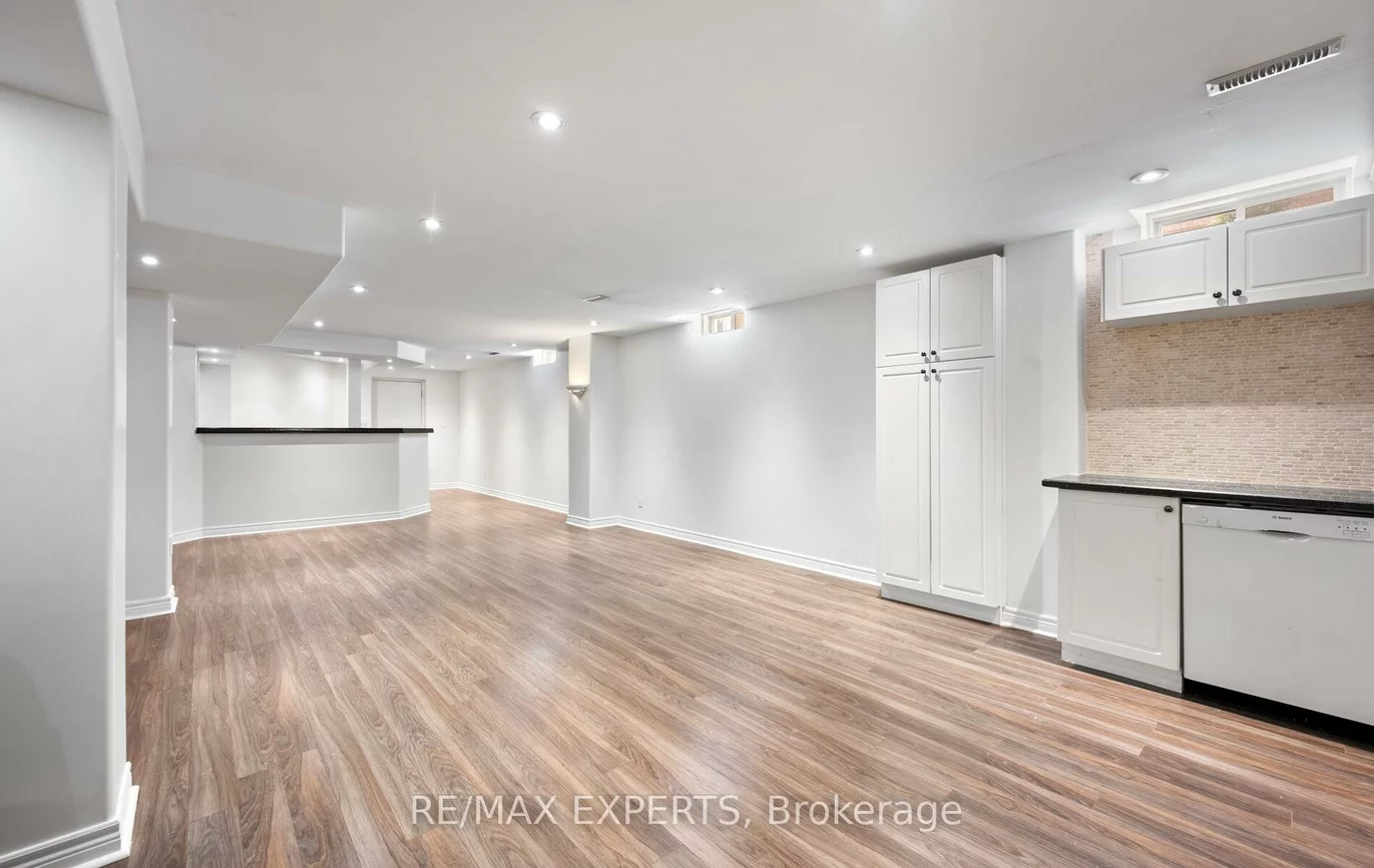 214, Waterbury, Bolton East, Caledon